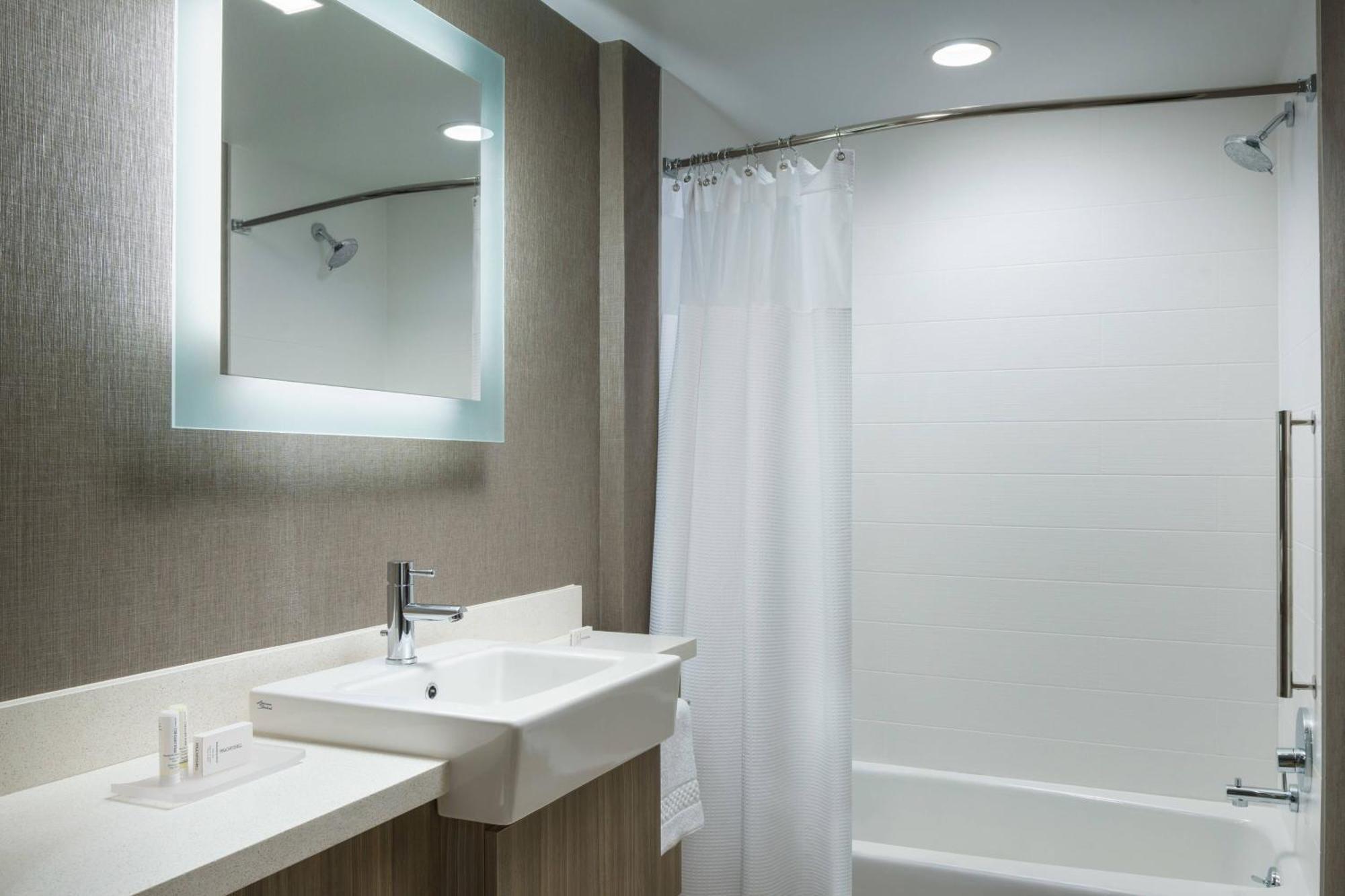 Springhill By Marriott Philadelphia West Chester/exton Hotel 3*